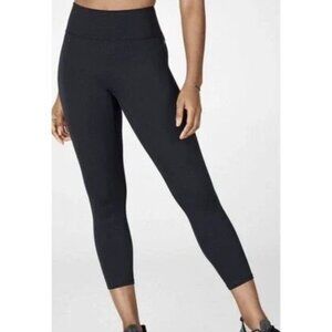 Fabletics Trinity High-Waisted Pocket Capri Black Women M 8 Workout Leggings NWT